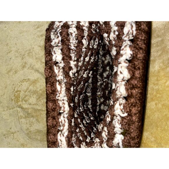 Boho Brown and White Striped Knit Handbag Wood Handle - Picture 3 of 4